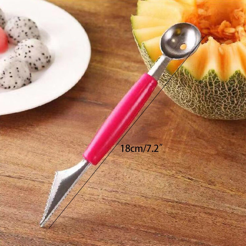 Multifunctional Watermelon Cutter Knife: Stainless Steel Kitchen Gadget for Perfect Slices